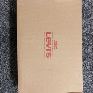 Boys Levi’s shoes